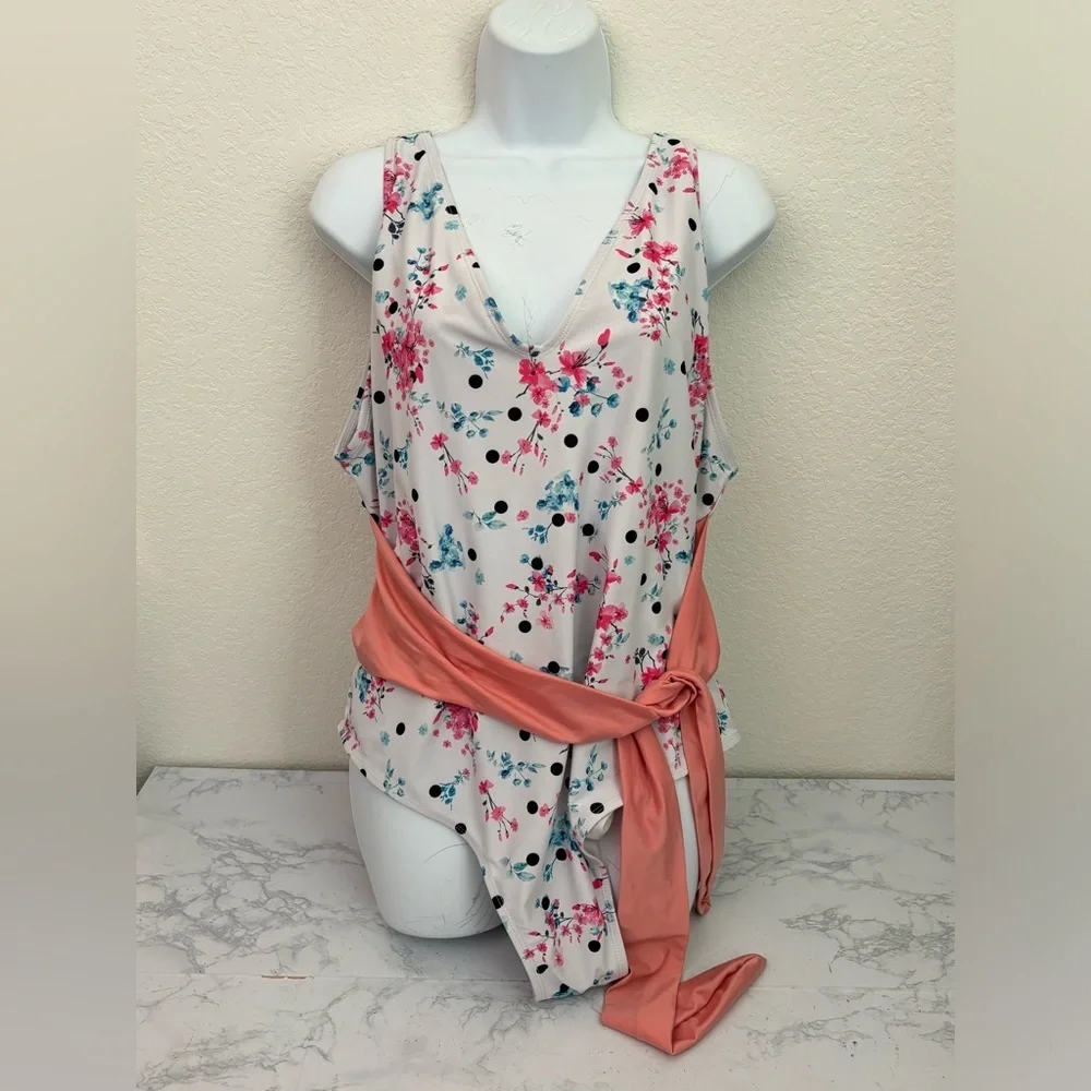 Shein Womens One Piece Swim Suit Bathing Suit Zip Front Floral 3XL Waist…​